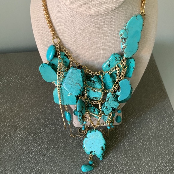 Statement Necklace - Picture 4 of 4